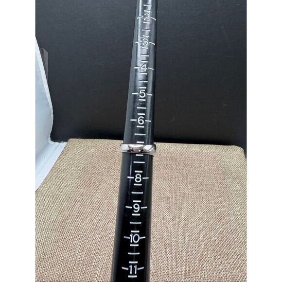 Sterling Silver Trillion-Cut Pink Stone Ring with Lab Opal Inlay – Size 7.25 Est - Picture 2 of 9